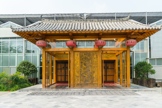 農家大食堂大門