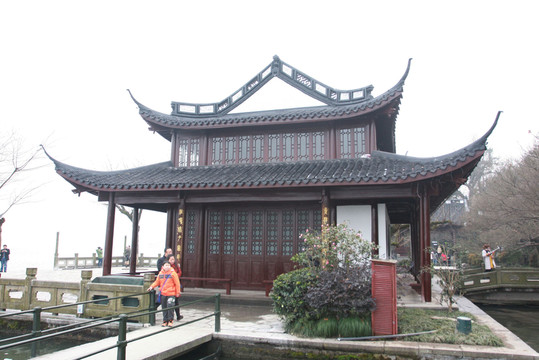 西湖