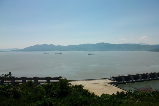 朝鮮南浦大壩
