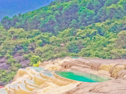 白水臺(tái) 云南旅游 香格里拉