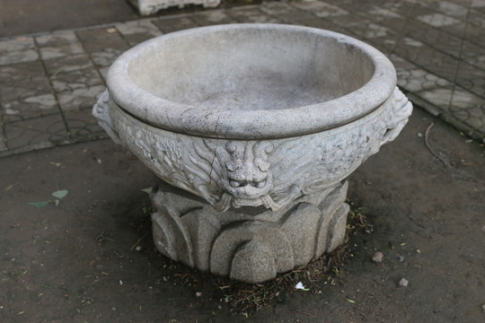 水缸