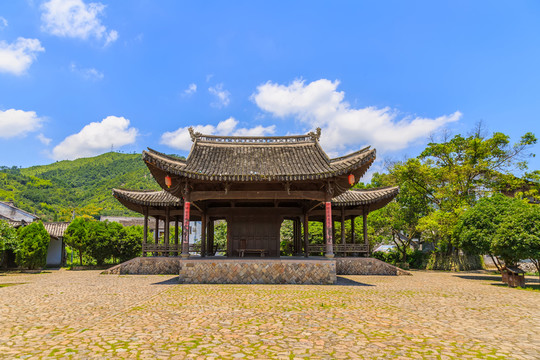 溫州巖頭古鎮(zhèn)古戲臺
