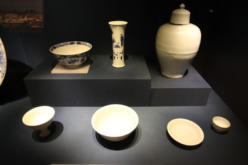 南京博物院 陶罐 博物院 展廳