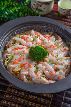 生焗蝦煲