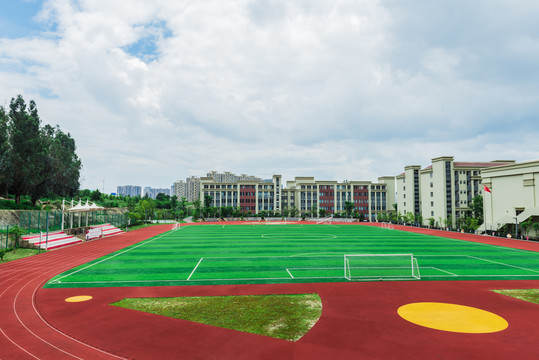 學(xué)校運動場