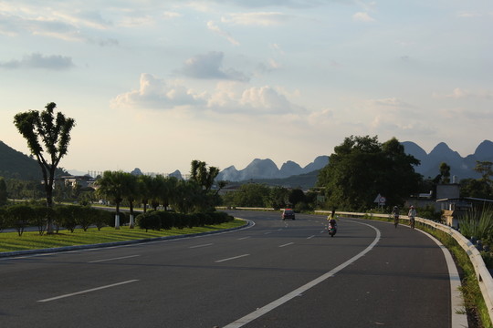道路