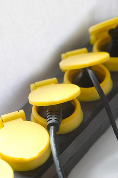 電源板