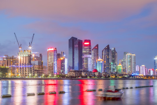 青島夜景和城市天際線