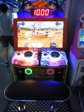 電玩城游戲機