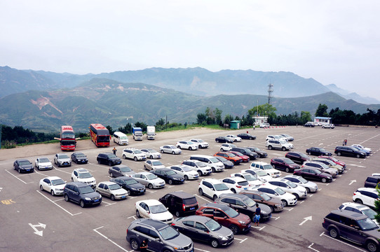 山地停車場