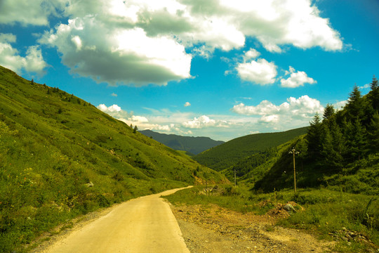山西五臺山的小路