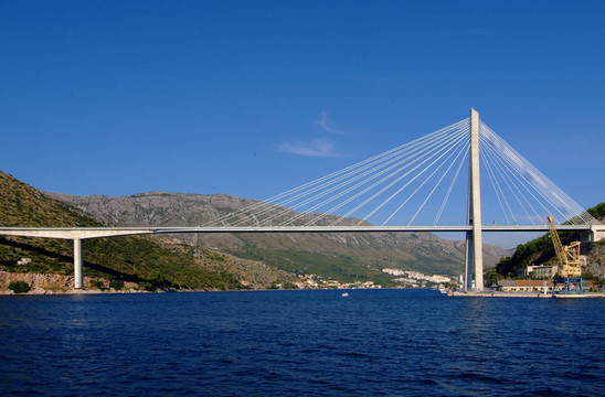 季曼橋