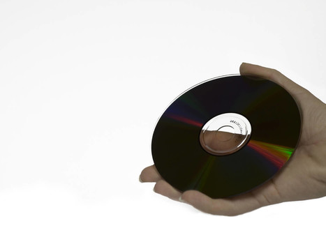 一方面與CD