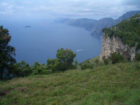 阿瑪菲海岸，在眾神的路徑