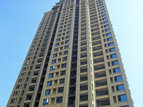 新樓房建筑仰視圖片