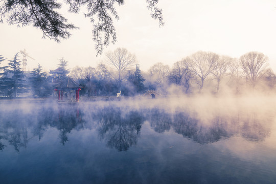 水墨風(fēng)景畫  龍灣仙境