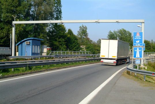 高速公路車道