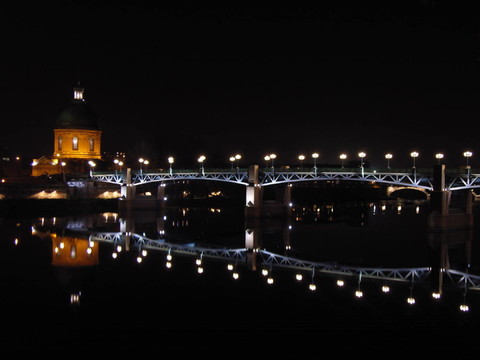 toulouse by night