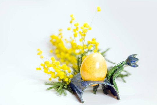 復(fù)活節(jié)彩蛋和黃花