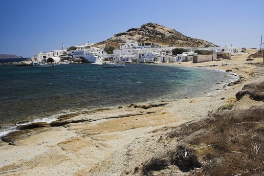 agia anna在米科諾斯島海灘