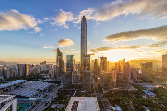 黃昏的深圳天際線
