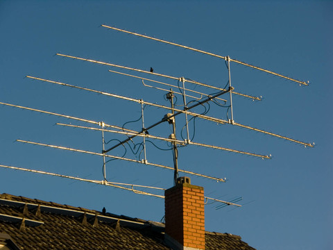 giant antenna