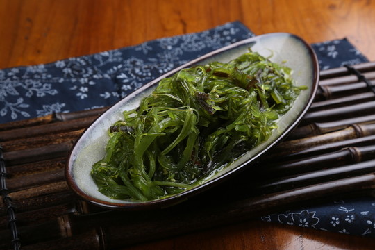 涼拌海藻絲