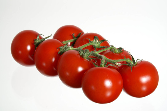 vine tomatoes