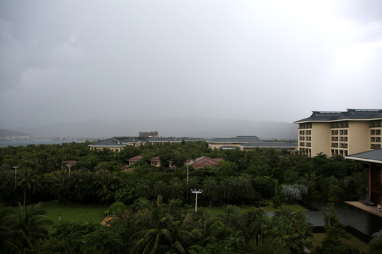 雨中 海棠灣 酒店建筑