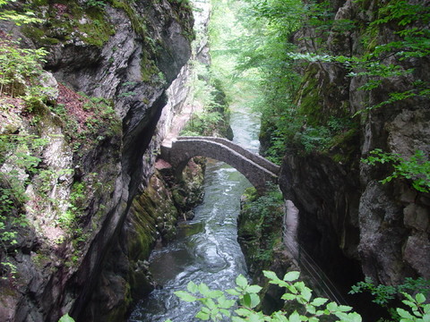阿勒斯峽谷