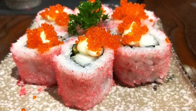 櫻桃卷 魚籽 壽司 日本 料理