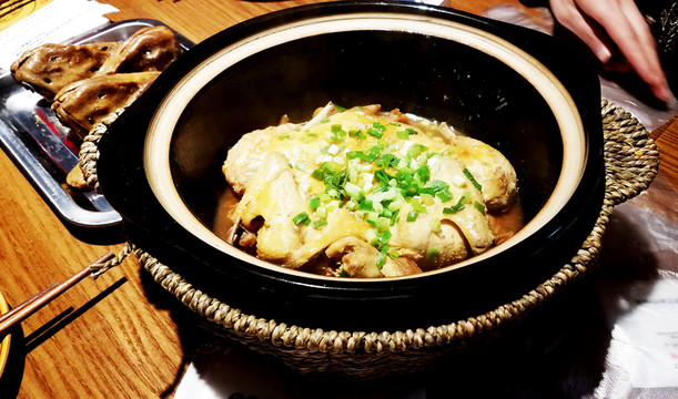 缽缽雞