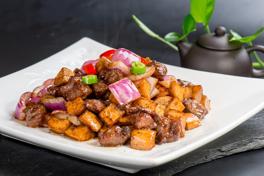 杏鮑菇牛肉粒
