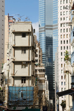銀行