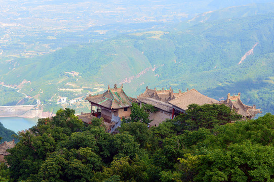 崆峒山