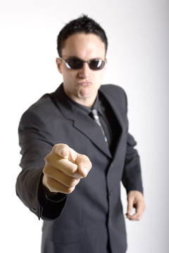 表明