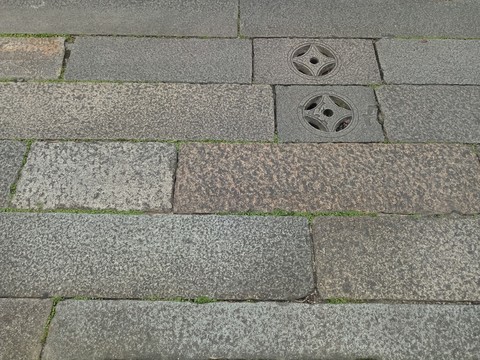 石板路