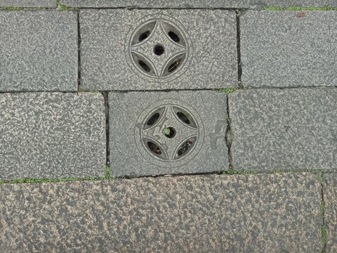 石板路