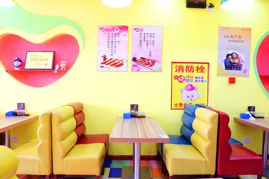 麻辣燙飯店環(huán)境