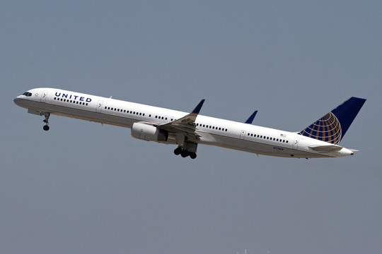 美國聯(lián)合航空 飛機(jī)起飛