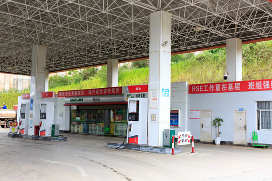 加油站