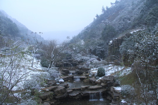 長沙梅溪湖桃花嶺雪景