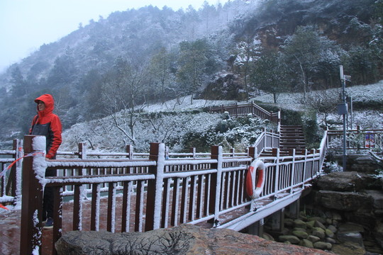 長沙梅溪湖桃花嶺雪景