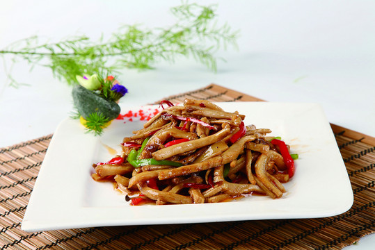 鮮茶樹(shù)菇燒牛肚