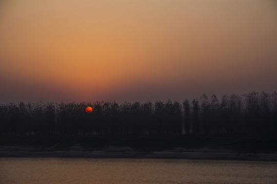 長(zhǎng)沙望城銅官窯湘江夕陽(yáng)