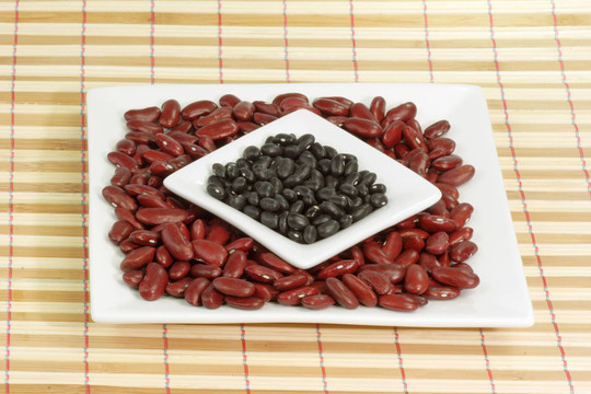 紅黑豆