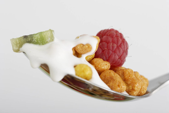 牛奶什錦早餐