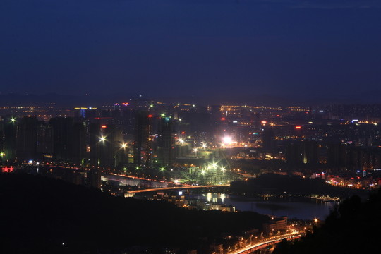 岳麓山頂夜景