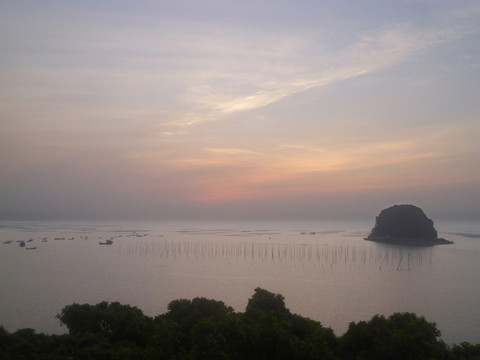 饅頭山晨景