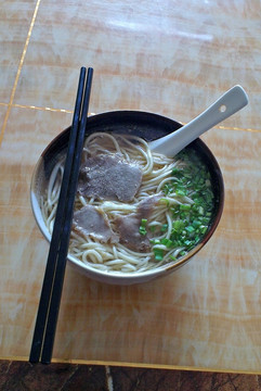 牛肉面